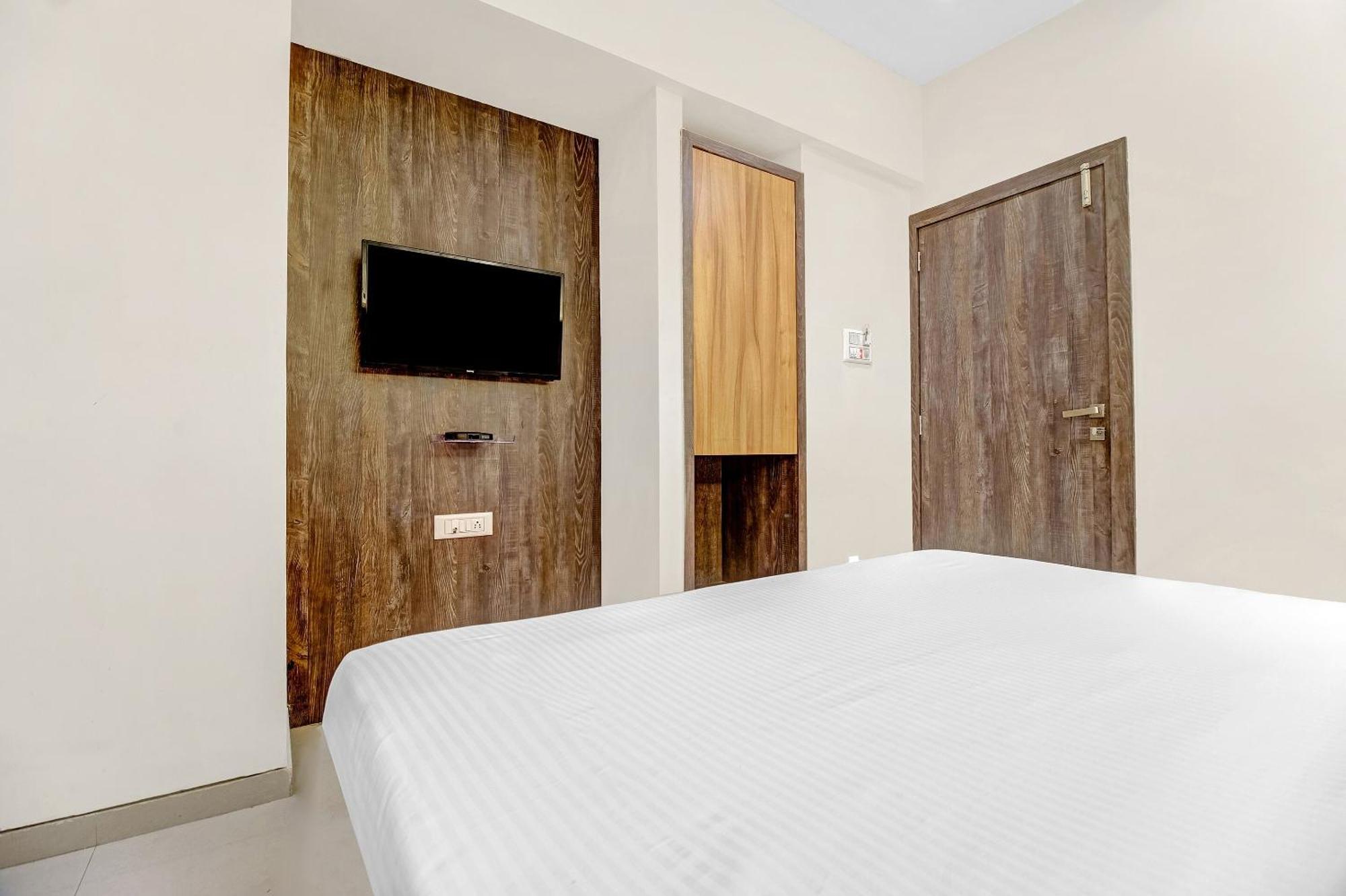 Dombivli Collection O Shubharambh Lodging And Boarding מראה חיצוני תמונה